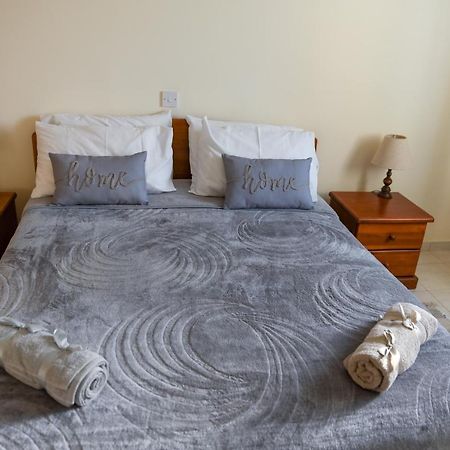 Melania Gardens Apartment 2 Paphos Eksteriør billede