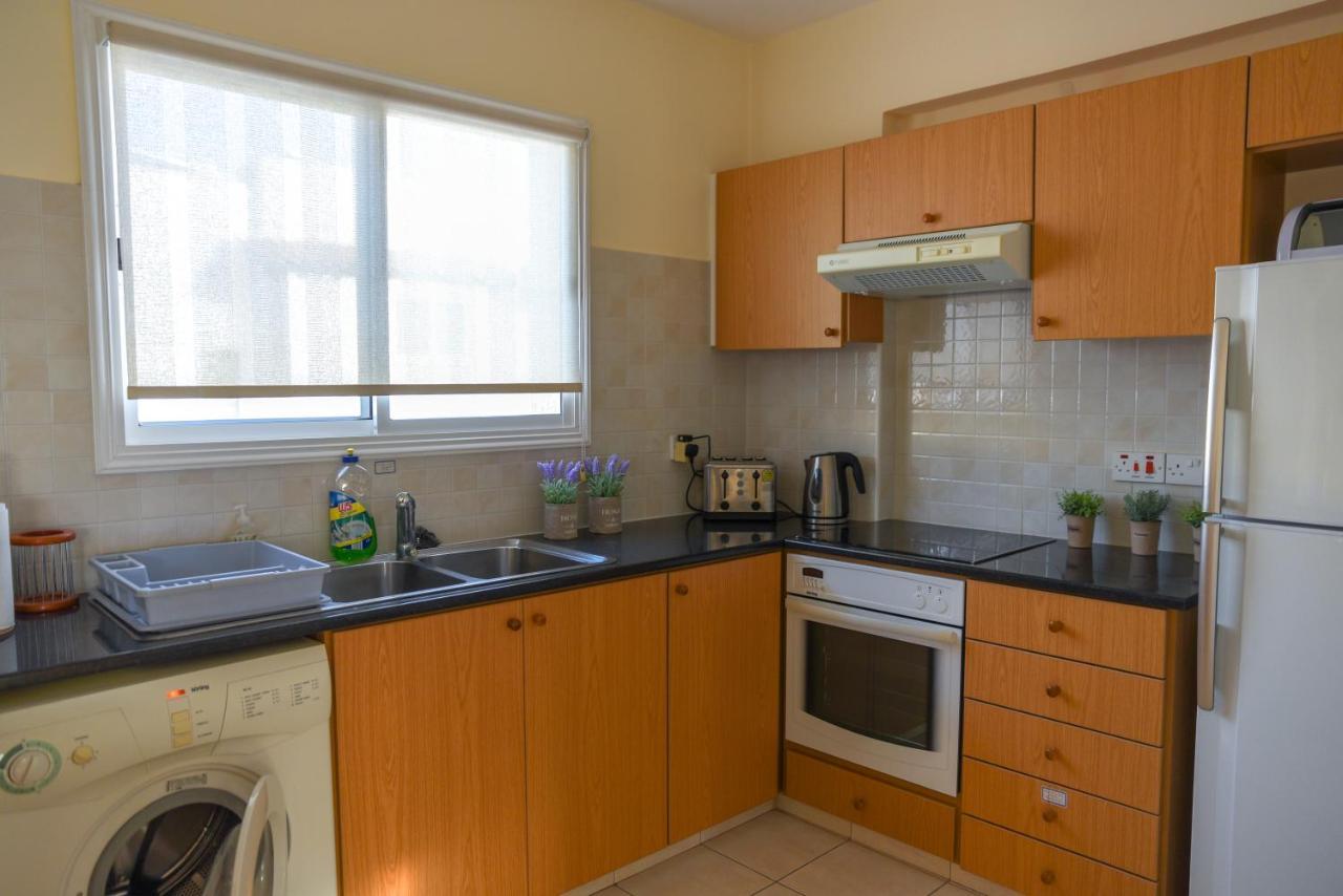 Melania Gardens Apartment 2 Paphos Eksteriør billede