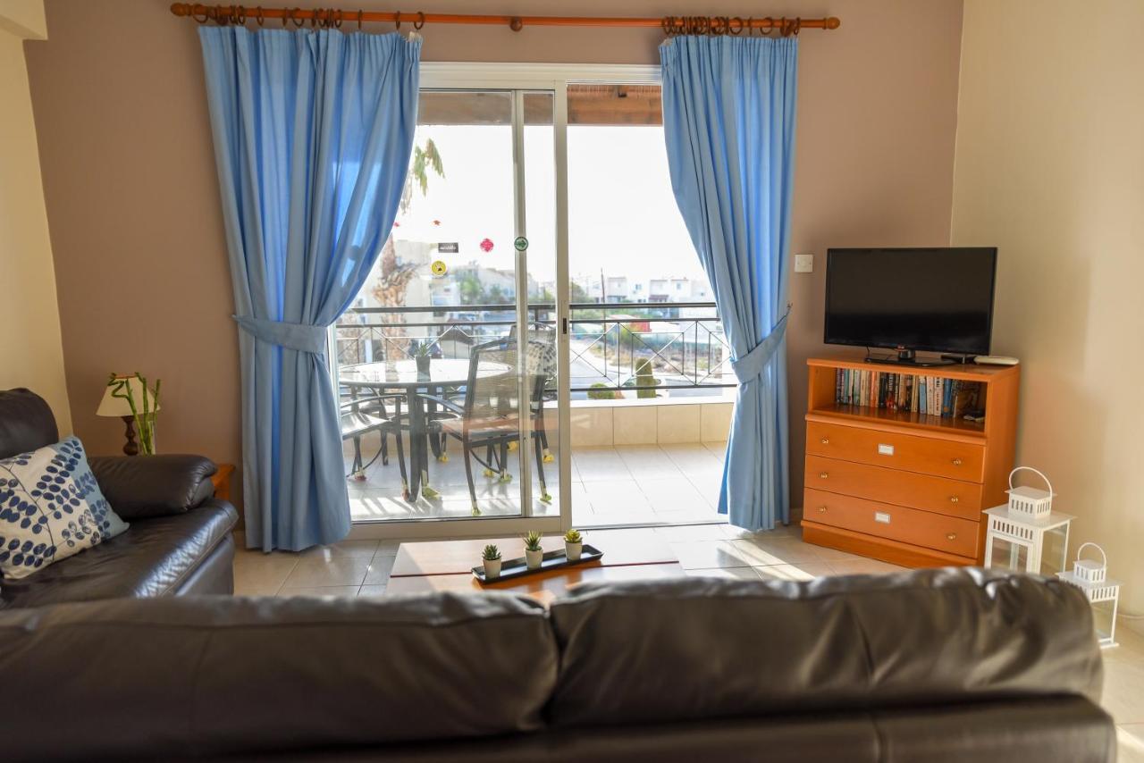 Melania Gardens Apartment 2 Paphos Eksteriør billede